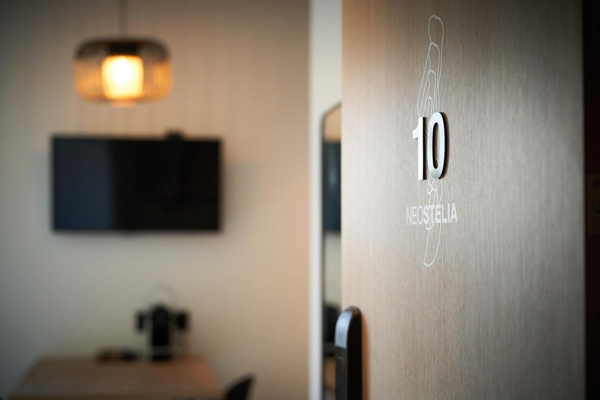 Appart Hotel Neostelia Анси Экстерьер фото
