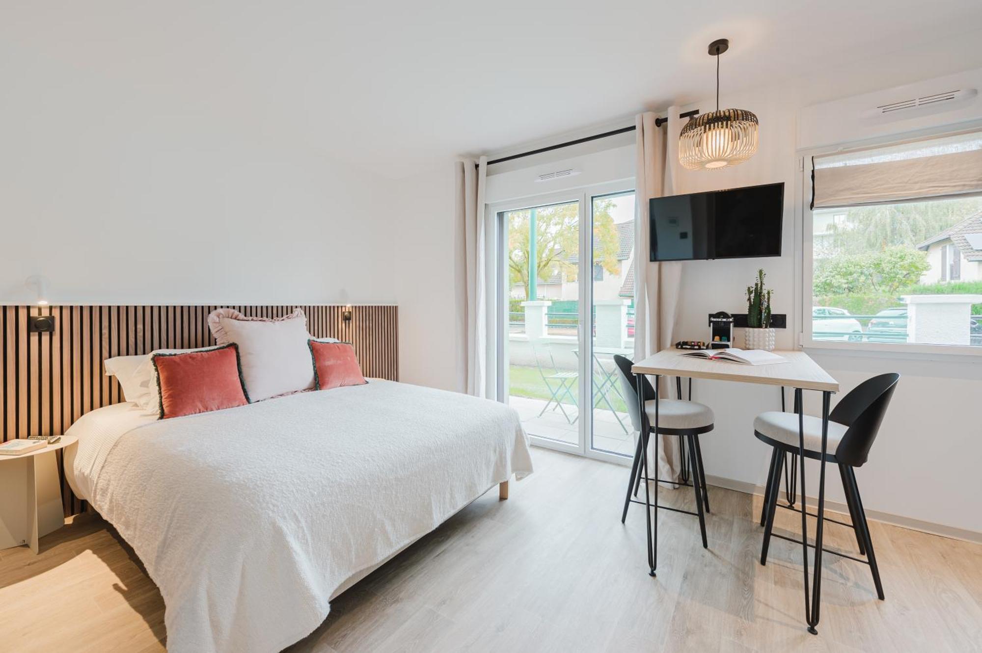 Appart Hotel Neostelia Анси Экстерьер фото